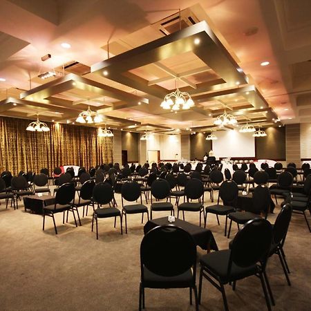 איסט לונדון Hotel Osner עסק תמונה