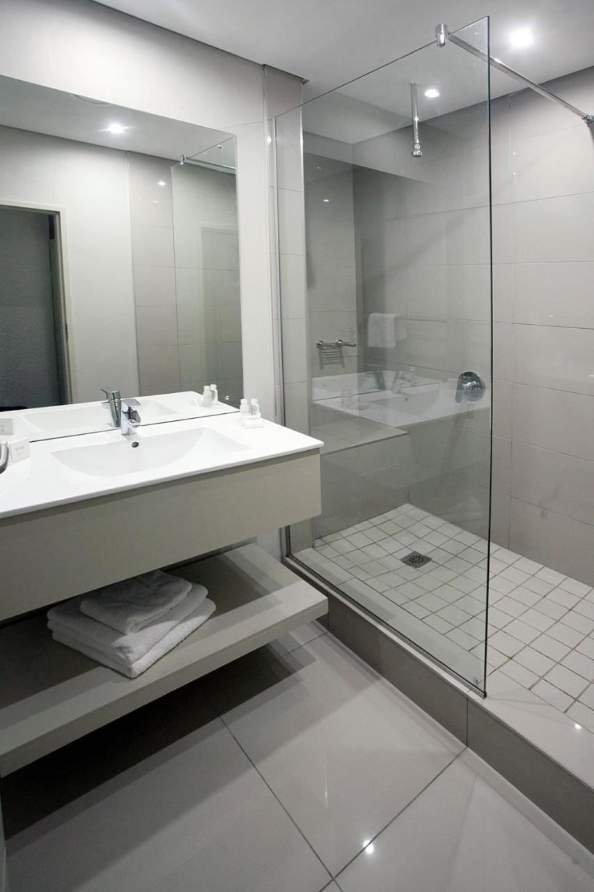 איסט לונדון Hotel Osner מראה חיצוני תמונה